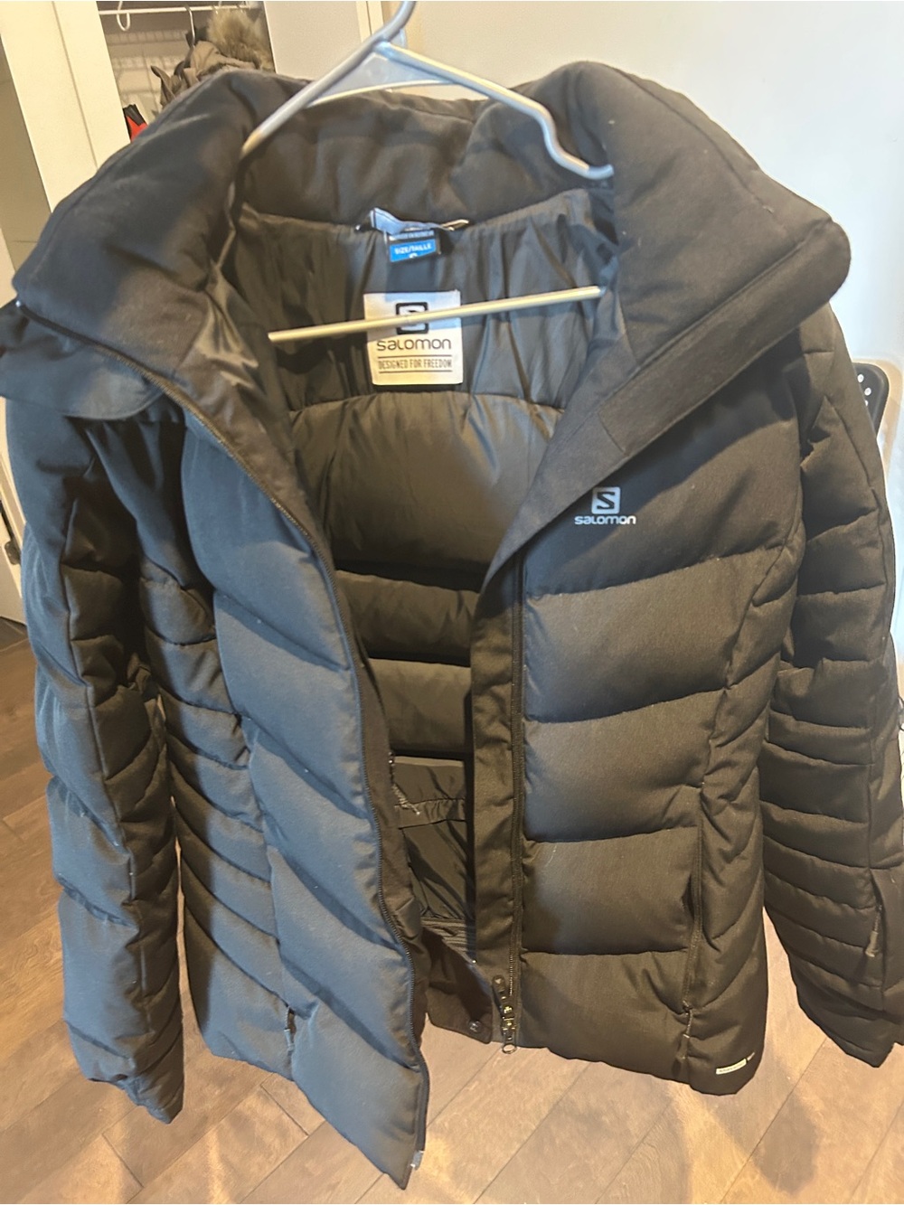 Salomon Icetown Puffer Jacket - Picture 2 of 6